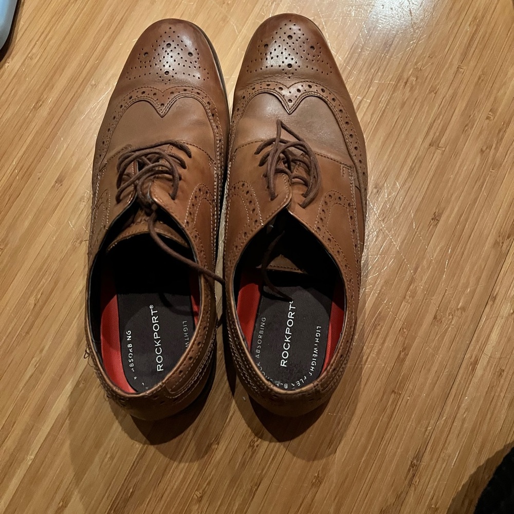 Mens rockport dress shoes!